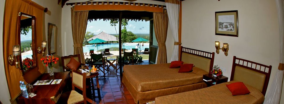 Paraa Safari Logde Room with view of Murchison Falls National Park
